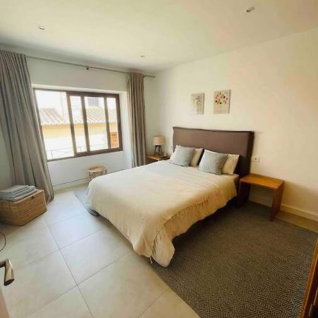 Attic Apartment In Old Town دينايا المظهر الخارجي الصورة